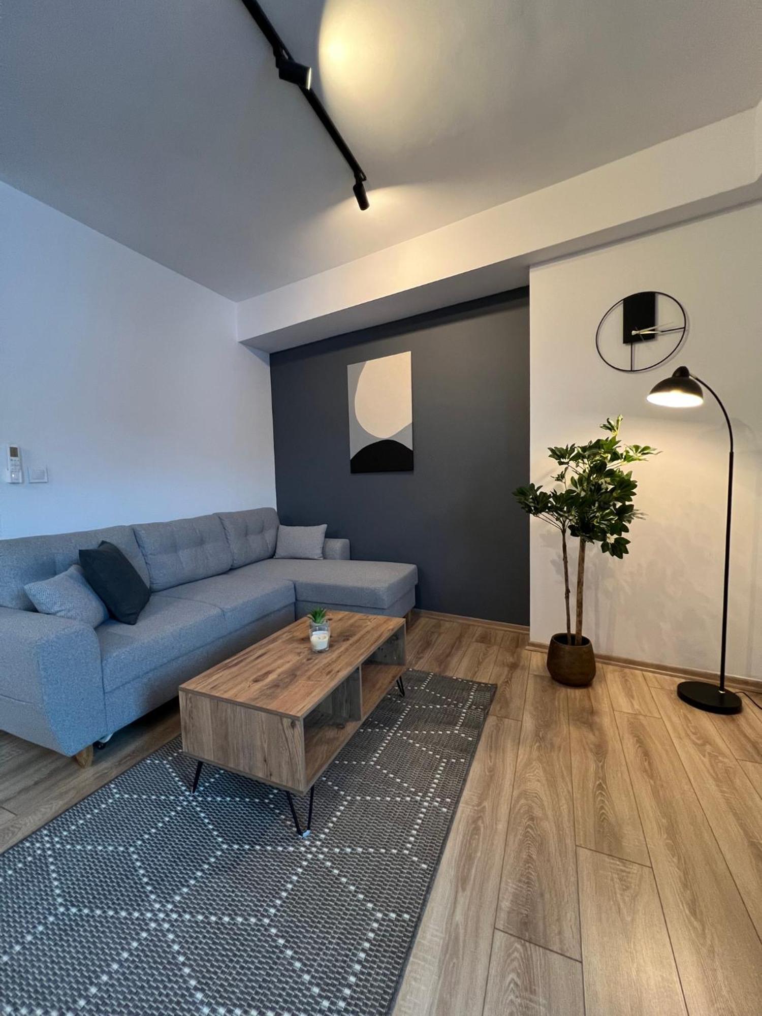 Apartment Escape *