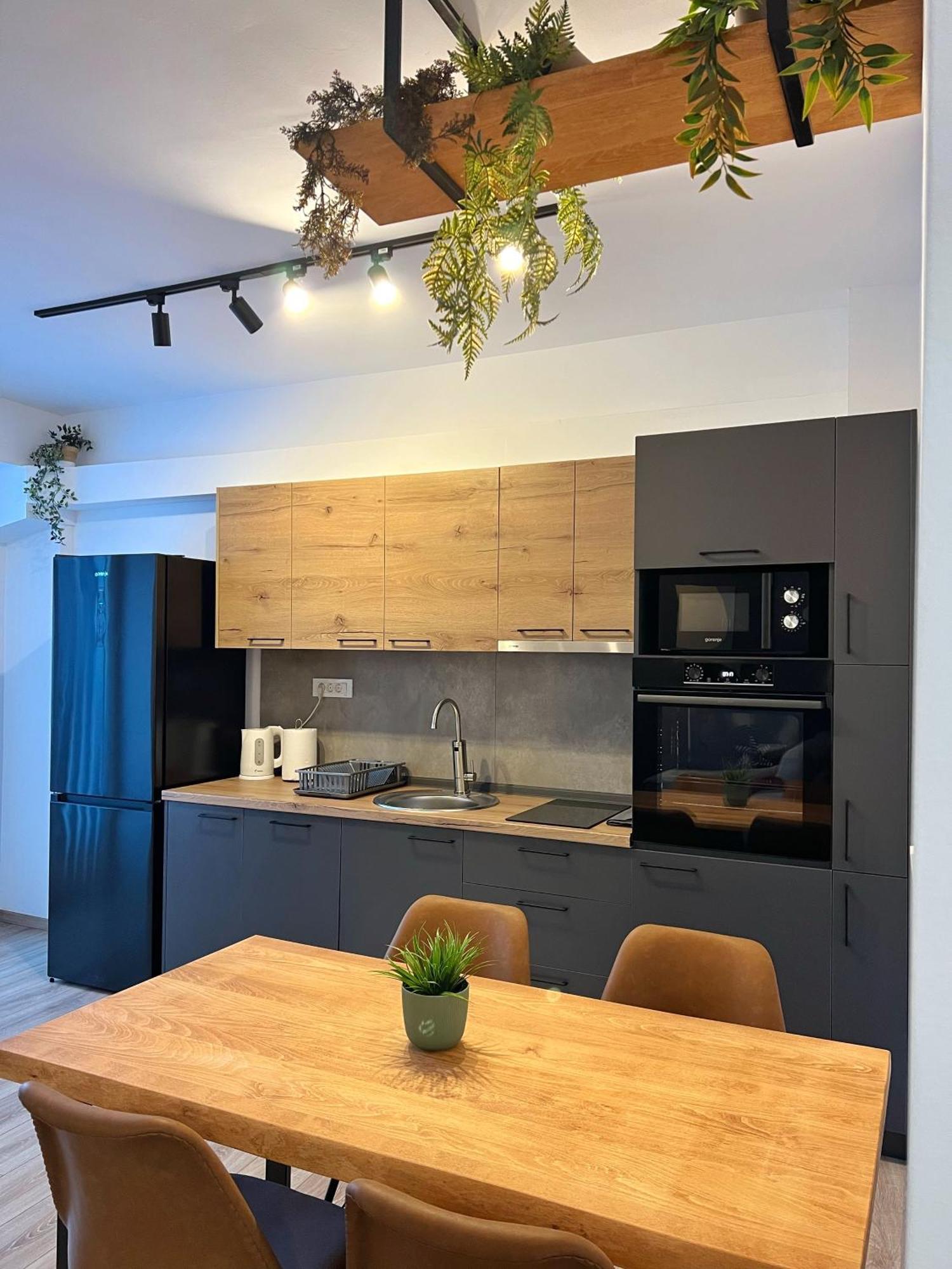 Escape Apartment *